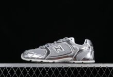 MiuMiu x New Balance 530系列 意大利奢侈品牌/缪缪联名款慢跑鞋